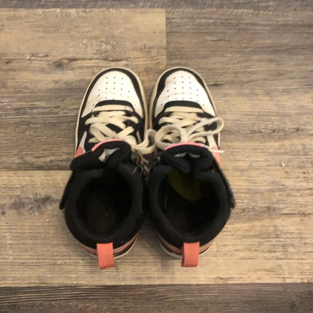 Nike Girls Court Borough Mid 2 Black/Sunset Pulse- White Sneaker - size 4